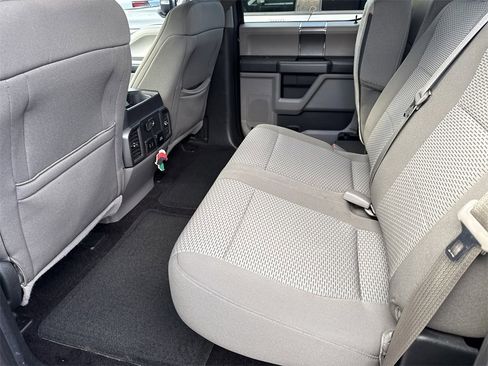 Used 2017 Ford F150 XLT w/ Equipment Group 302A Luxury image 15