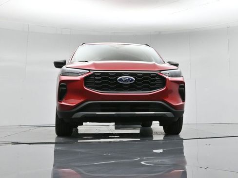 Used 2025 Ford Escape ST-Line w/ Equipment Group 301A image 48