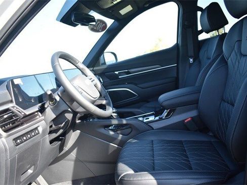 New 2025 Kia Telluride AWD image 26