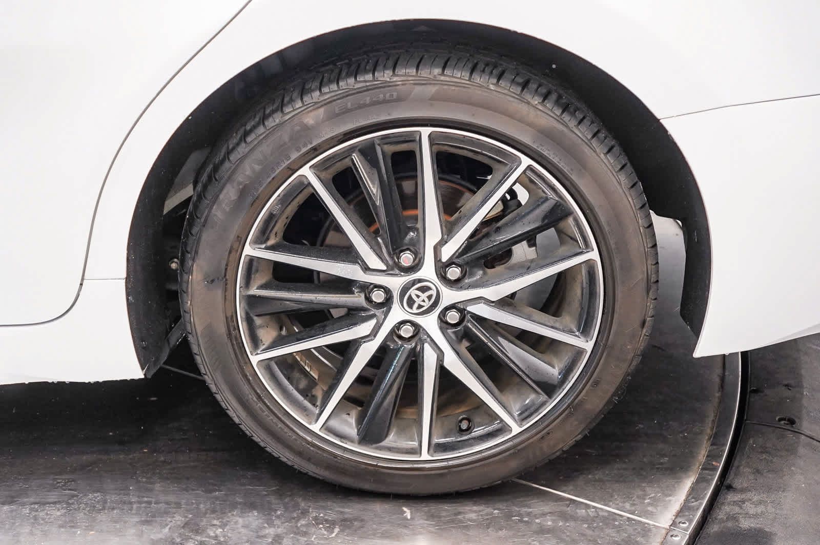 Used 2024 Toyota Camry SE w/ Convenience Package FWD image 10