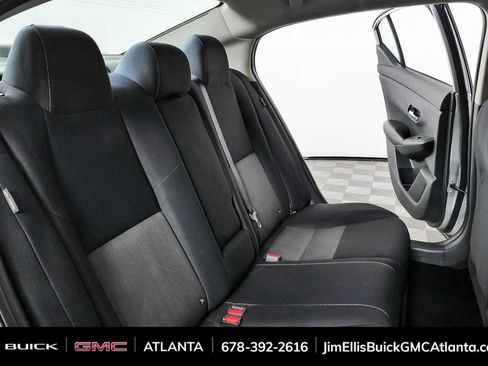 Used 2021 Nissan Sentra SV FWD image 17