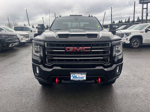 Used 2021 GMC Sierra 3500 AT4 w/ AT4 Premium Plus Package image 2