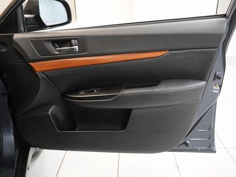 Used 2014 Subaru Outback 2.5i Limited w/ Moonroof Package image 31