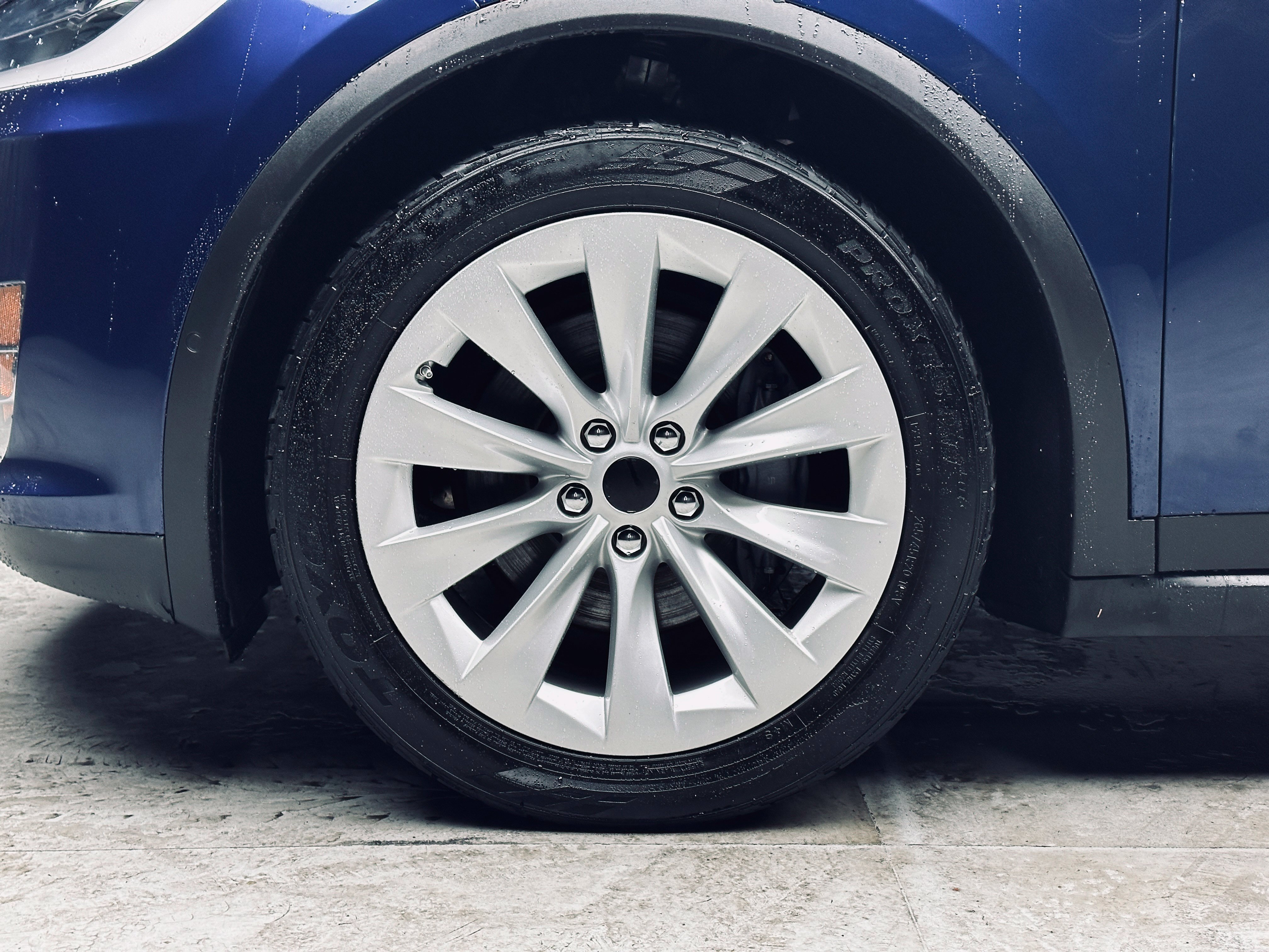 Used 2020 Tesla Model X Long Range AWD/4WD image 29