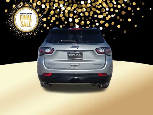 Used 2022 Jeep Compass Limited w/ Elite Group image 7