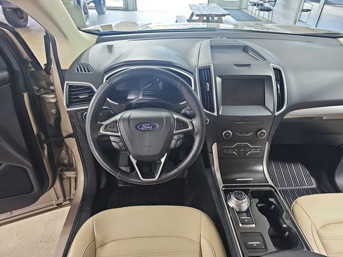 Used 2020 Ford Edge SEL w/ Convenience Package AWD/4WD image 19