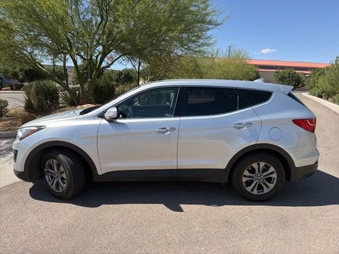 Used 2015 Hyundai Santa Fe Sport FWD image 3