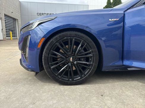Used 2021 Cadillac CT5 V w/ Premium Package RWD image 20