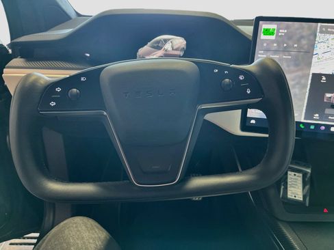 Used 2022 Tesla Model X Plaid AWD/4WD image 10
