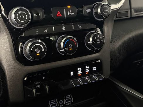 Used 2025 RAM 1500 Big Horn RWD image 19