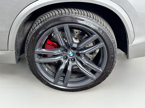 Used 2022 BMW X5 M w/ Competition Package 2 AWD/4WD image 9