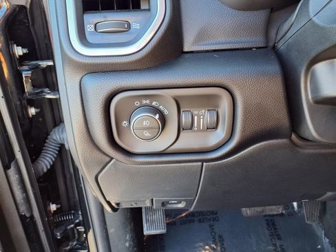 Used 2022 RAM 2500 Laramie image 13