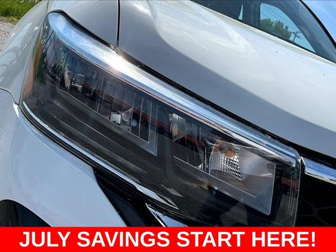 Used 2022 Volkswagen Taos S w/ IQ Drive S Package AWD/4WD image 38