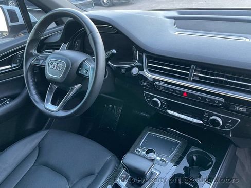 Used 2017 Audi Q7 3.0T Premium Plus w/ Premium Plus Package AWD/4WD image 15