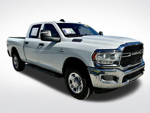 Used 2024 RAM 2500 Tradesman w/ Chrome Appearance Group image 3