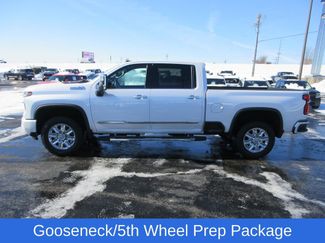 Used 2025 Chevrolet Silverado 2500 High Country w/ Technology Package video 2