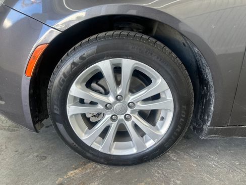 Used 2016 Chrysler 200 LX image 9
