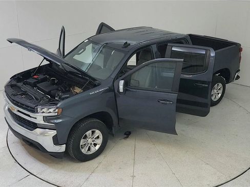 Used 2021 Chevrolet Silverado 1500 LT image 48