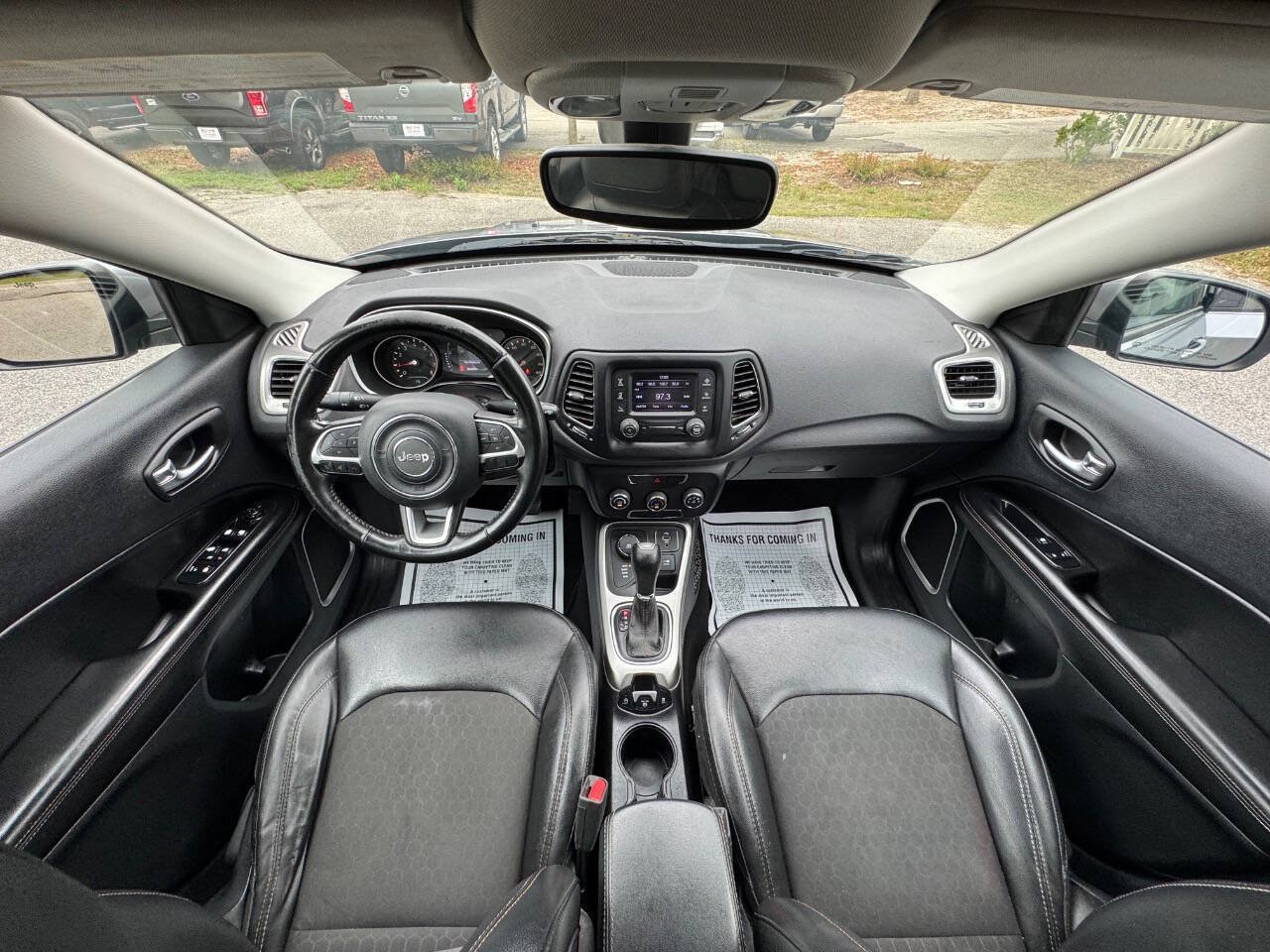 Used 2018 Jeep Compass Latitude AWD/4WD image 15
