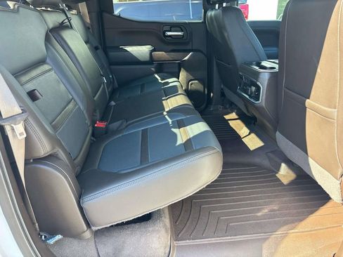 Used 2020 GMC Sierra 1500 Denali w/ Technology Package AWD/4WD image 16