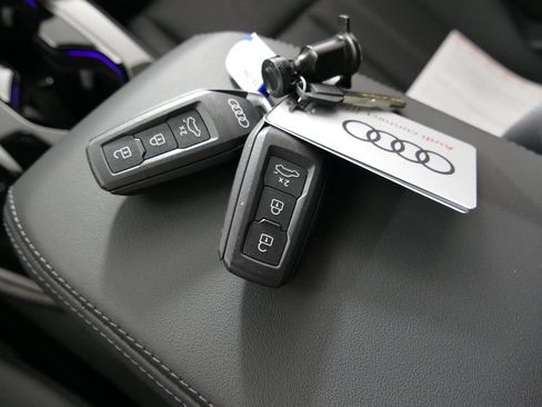 Used 2025 Audi A5 2.0T Premium w/ Convenience Package AWD/4WD image 22