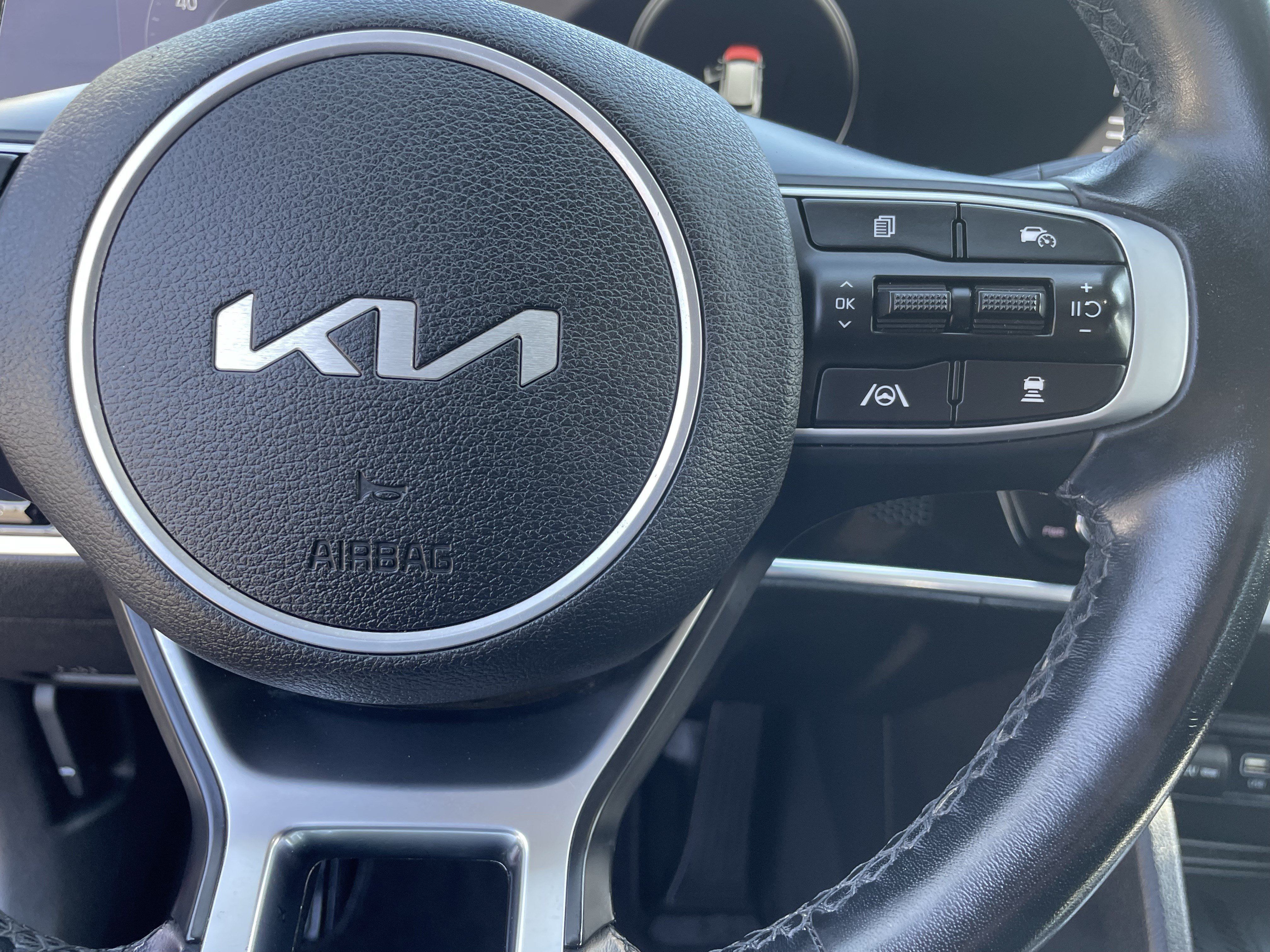 Used 2023 Kia Sportage SX FWD image 28