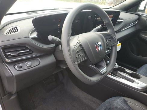 New 2026 Buick Envista Preferred image 14