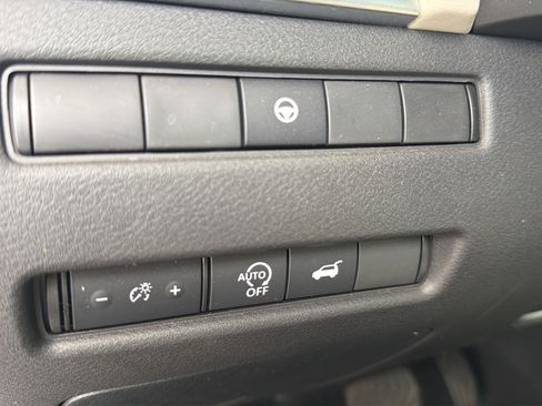 Certified 2024 Nissan Rogue SL w/ SL Premium Package AWD/4WD image 22