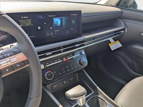 New 2025 Hyundai Tucson SEL image 13