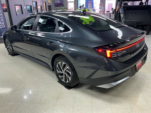 Used 2026 Hyundai Sonata Blue image 4