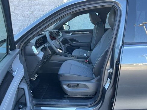 New 2026 Volkswagen Tiguan SE R-Line image 20