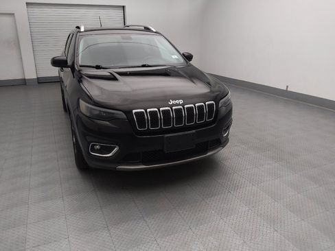 Used 2019 Jeep Cherokee Limited FWD image 14