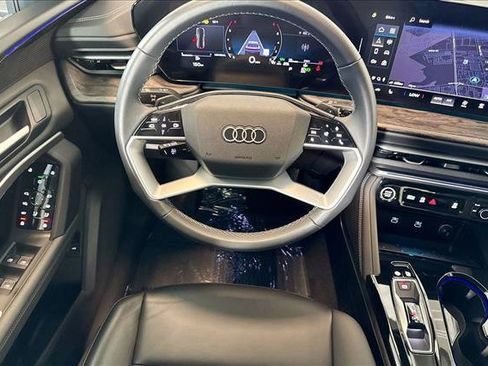 Used 2025 Audi Q5 Premium AWD/4WD image 19