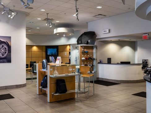 Used 2025 BMW X5 xDrive50e image 21