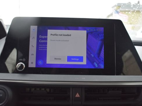 Used 2023 Toyota Prius LE image 16