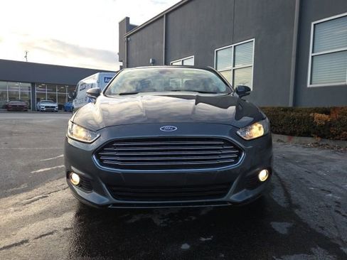 Used 2014 Ford Fusion SE w/ Equipment Group 202A image 12