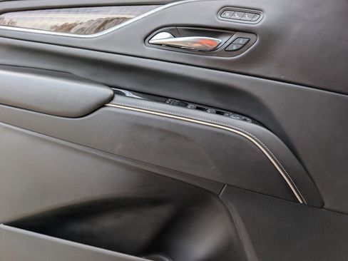 Certified 2024 Cadillac Escalade Sport Platinum w/ LPO, ONYX Package image 14