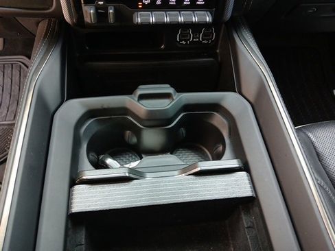 Used 2021 RAM 1500 Limited w/ Body Color Bumper Group image 43