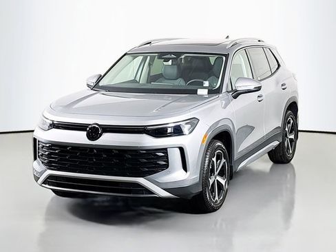 New 2026 Volkswagen Tiguan S image 3