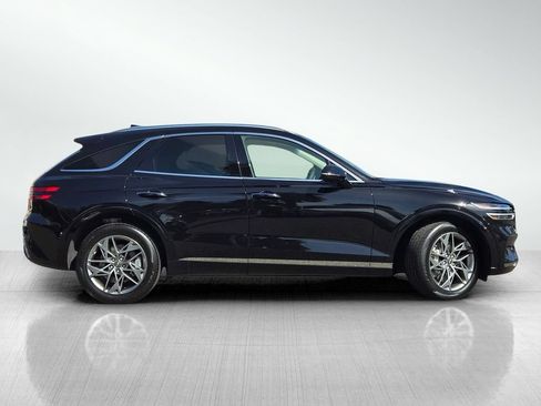 Used 2024 Genesis GV70 2.5T w/ Select Package AWD/4WD image 4