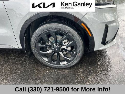 Certified 2022 Kia Sorento SX FWD image 15