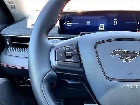 Used 2025 Ford Mustang Mach-E Premium w/ Sport Appearance Package AWD/4WD image 27