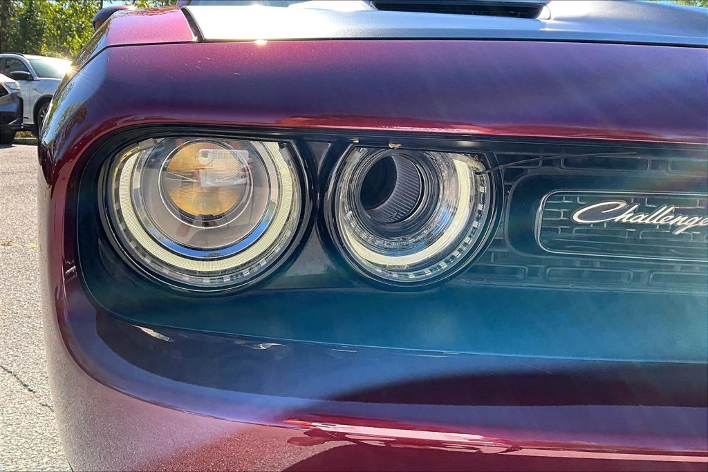 Used 2020 Dodge Challenger R/T RWD image 39