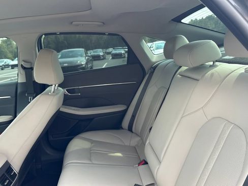 Certified 2023 Hyundai Sonata Limited FWD image 20