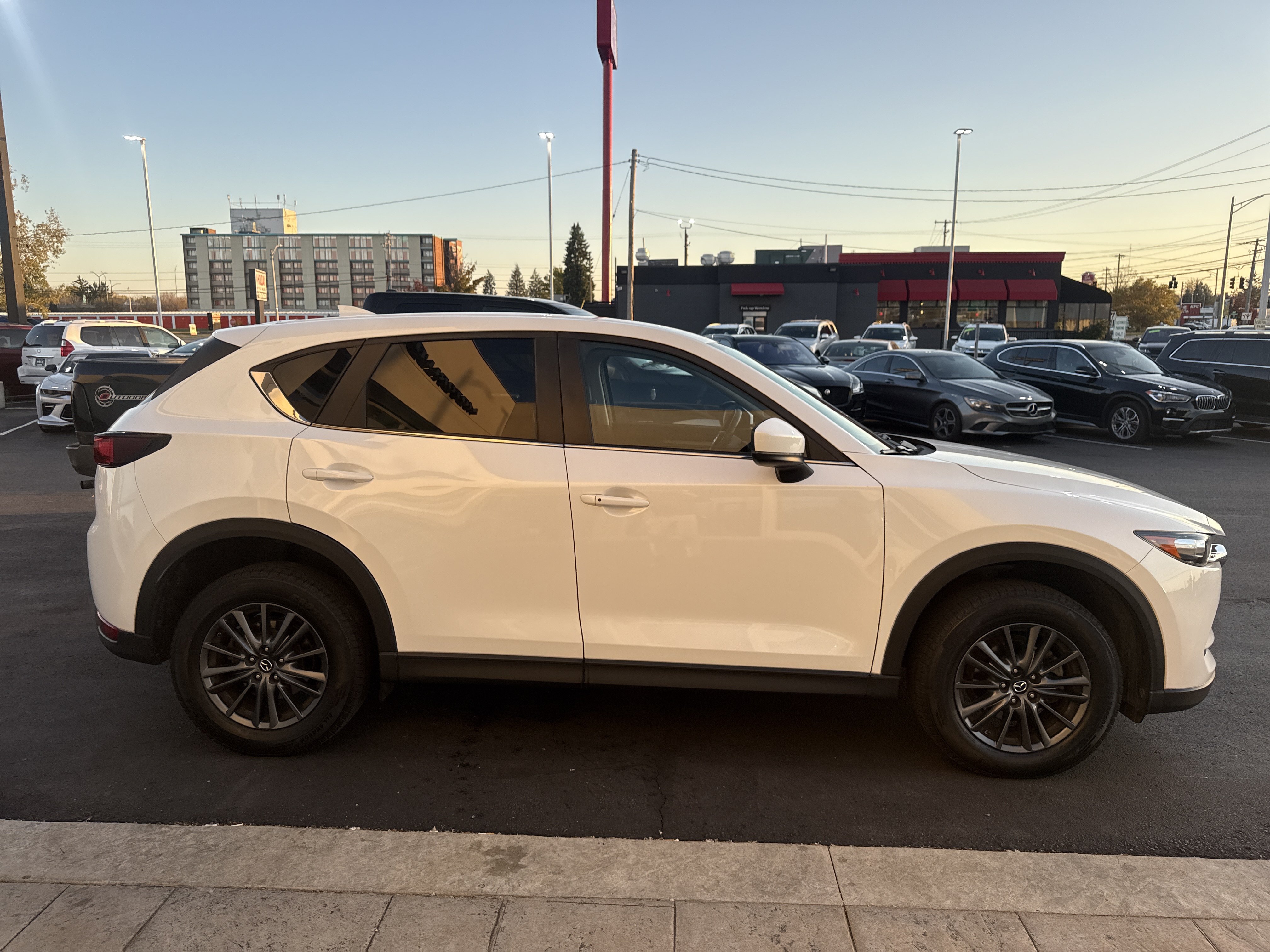 Used 2020 MAZDA CX-5 Touring AWD/4WD image 6