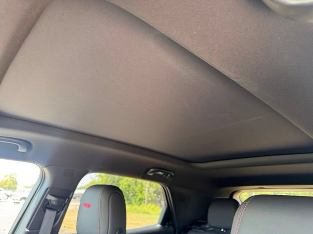 Used 2025 Chevrolet TrailBlazer RS w/ Convenience Package FWD image 12
