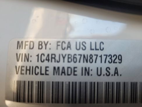 Used 2022 Jeep Grand Cherokee Limited 4xe image 33