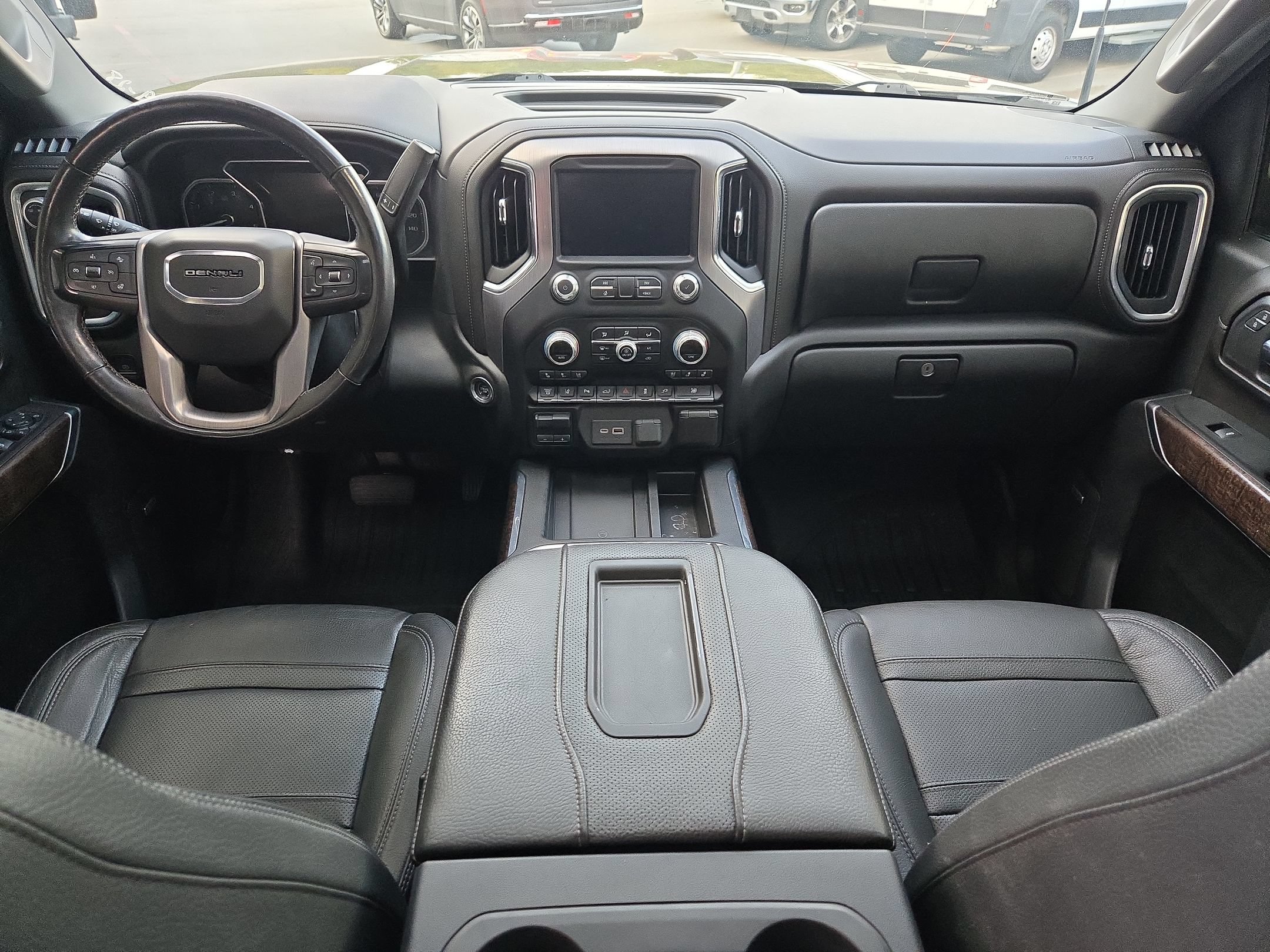 Used 2020 GMC Sierra 3500 Denali w/ Denali Ultimate Package AWD/4WD image 10