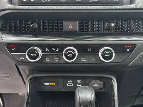 Used 2023 Honda CR-V EX image 15