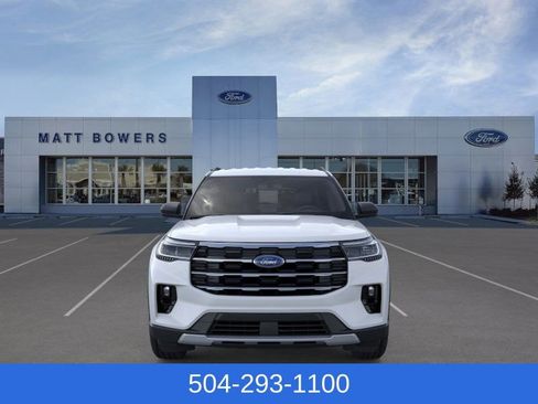 New 2026 Ford Explorer Active w/ Active Comfort Package image 6